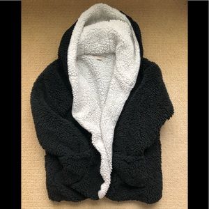 Snowfall Reversible Pocketed Soft Sherpa Jacket